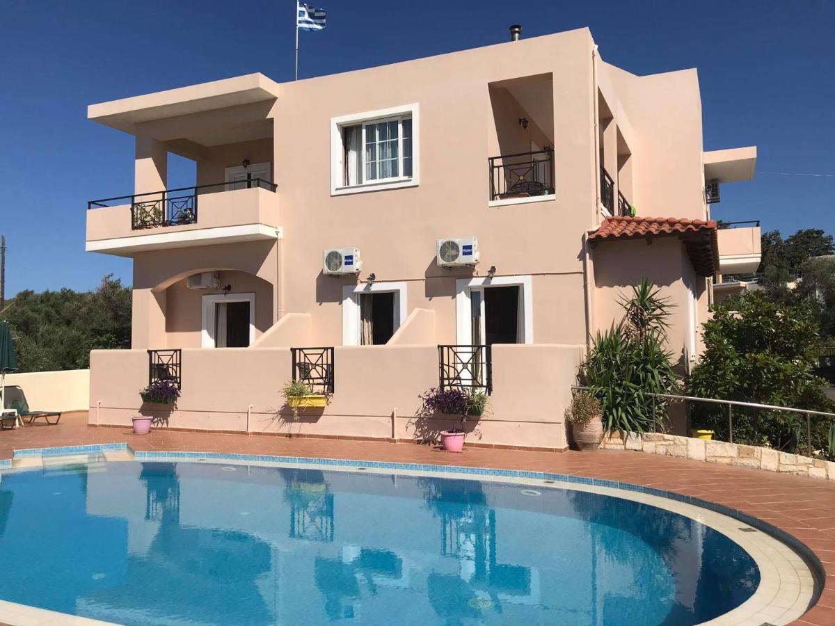 Kydoni Apartments And Studios Agia Marina Екстериор снимка