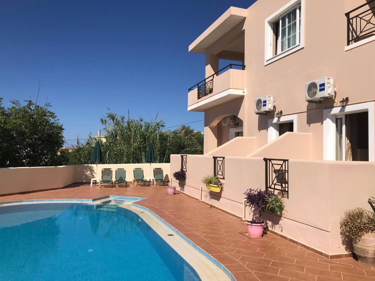 Kydoni Apartments And Studios Agia Marina Екстериор снимка
