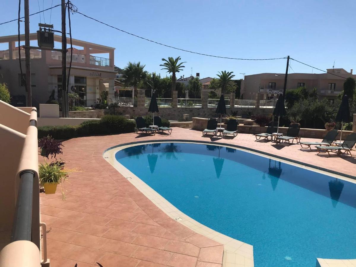 Kydoni Apartments And Studios Agia Marina Екстериор снимка