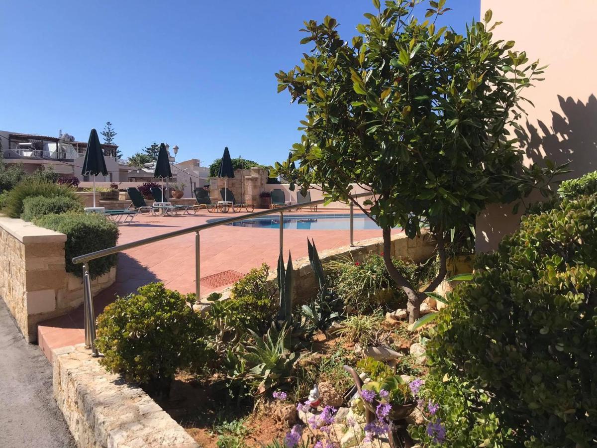 Kydoni Apartments And Studios Agia Marina Екстериор снимка